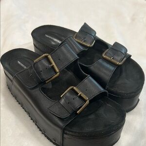 FREE PEOPLE INTENTIONALLY BLANK Black Platform Sandals with Gold Buckles